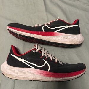 Nike Pegasus 39 Bowerman Edition mens size 13 shoes